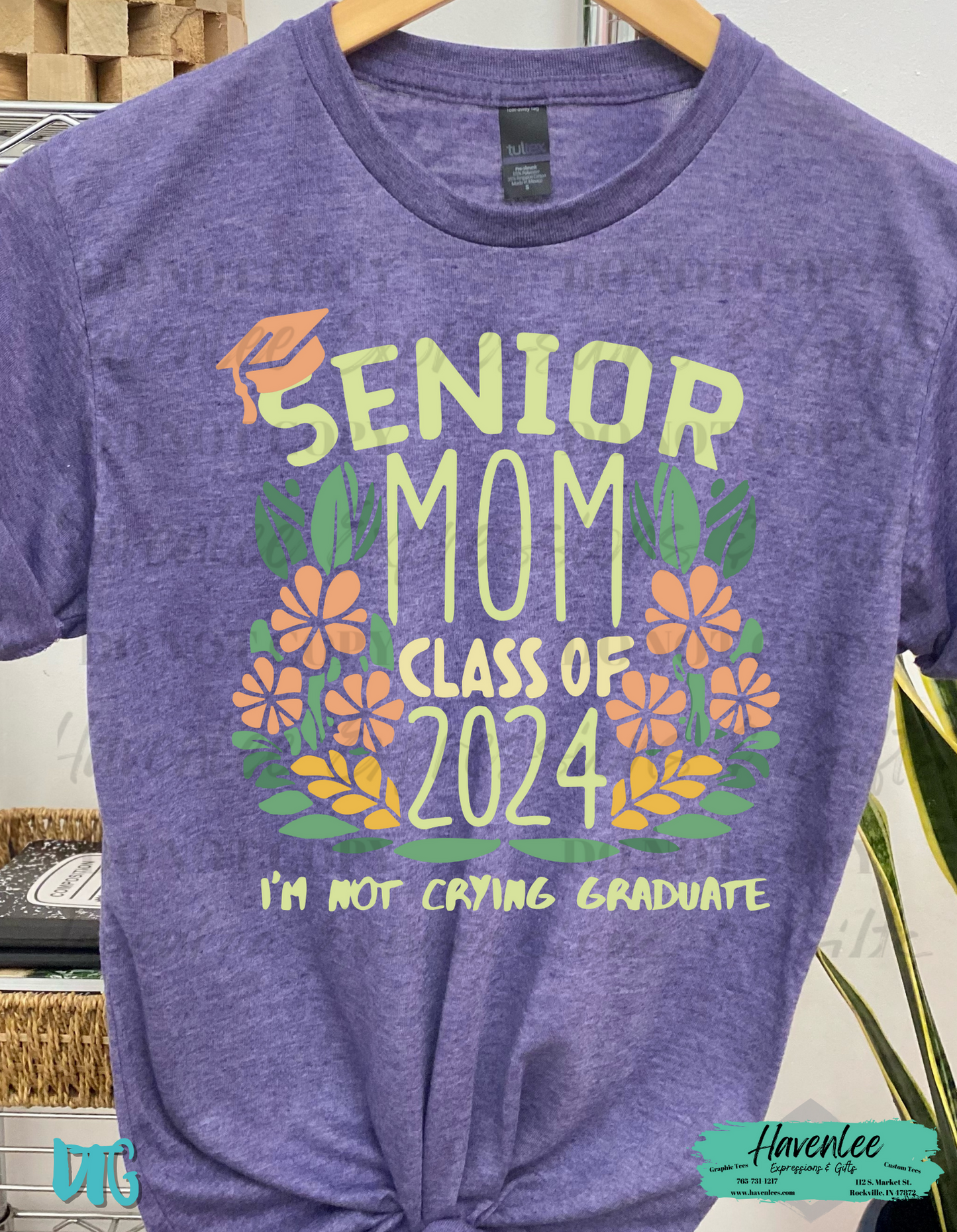Senior Mom 2024